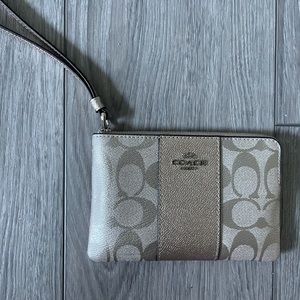 Coach Metallic Signature Corner Zip With Stripe